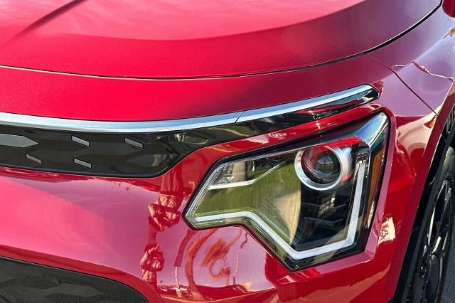 2023 Kia Niro EV Wind