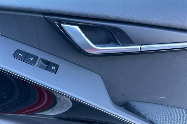 2023 Kia Niro EV Wind