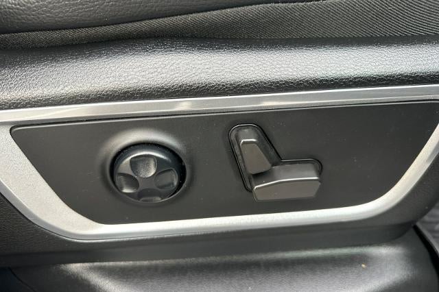 2021 RAM 1500 Laramie Crew Cab 4x4 5'7" Box