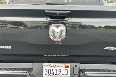 2021 RAM 1500 Laramie Crew Cab 4x4 5'7" Box