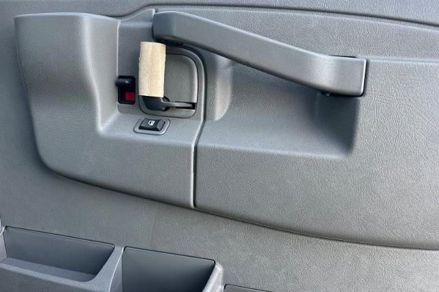 2025 Chevrolet Express Cutaway 3500 Base