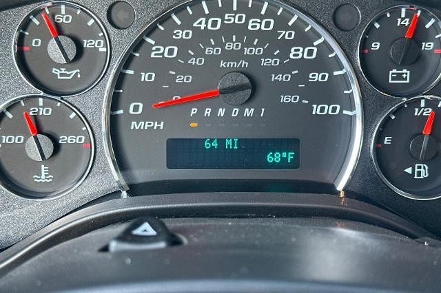 2025 Chevrolet Express Cutaway 3500 Base