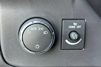 2025 Chevrolet Express Cutaway 3500 Base