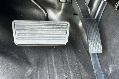 2025 Chevrolet Express Cutaway 3500 Base