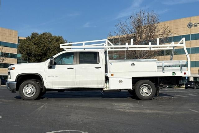 2025 Chevrolet Silverado 3500 HD Chassis Cab Work Truck