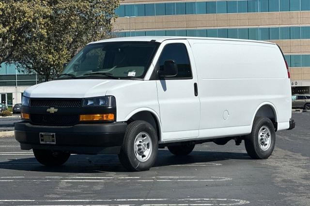 2026 Chevrolet Express Cargo Base