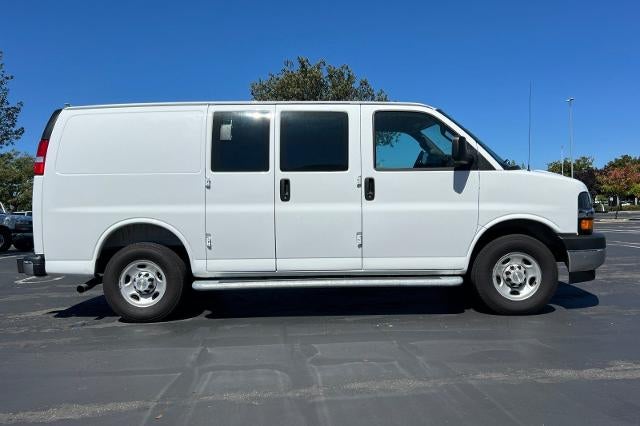 2025 Chevrolet Express Cargo Base