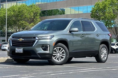 2023 Chevrolet Traverse LT Cloth