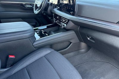 2025 Chevrolet Tahoe LS