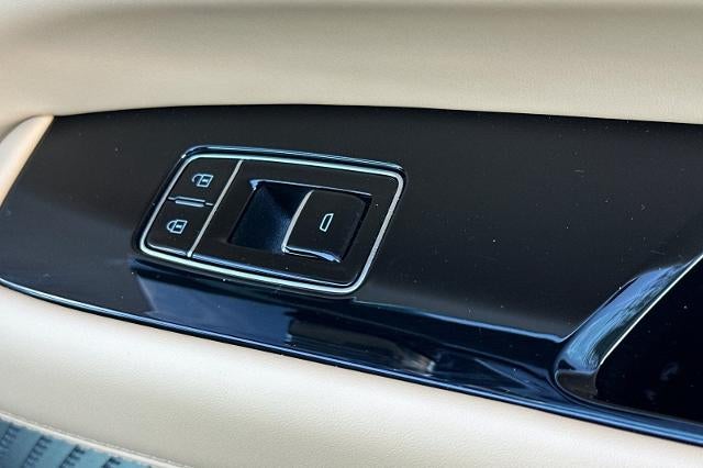 2026 Cadillac ESCALADE IQ Premium Sport