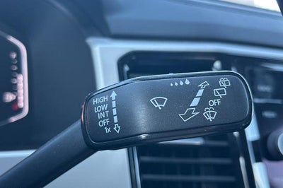 2022 Volkswagen Atlas 3.6L V6 SEL R-Line
