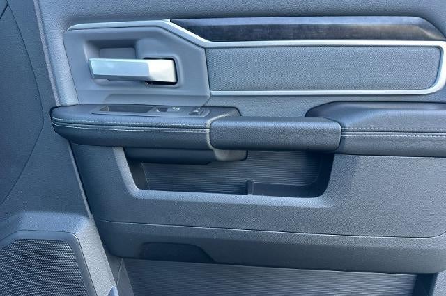 2022 RAM 2500 Big Horn Crew Cab 4x4 6'4" Box