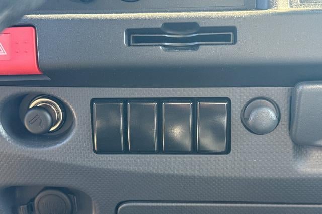 2025 Chevrolet Low Cab Forward 4500 4500 HG LCF Gas