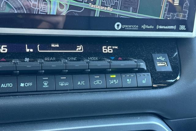 2024 Toyota Sequoia Platinum