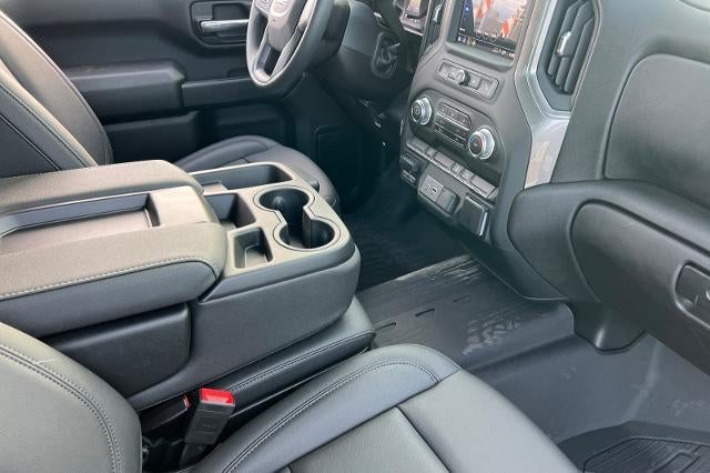 2024 GMC Sierra 3500 HD Pro