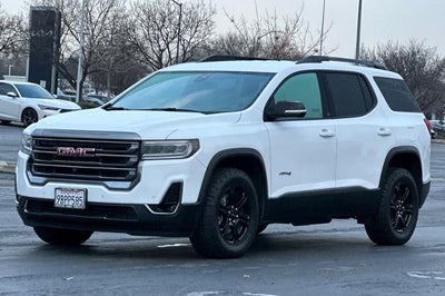 2022 GMC Acadia AT4