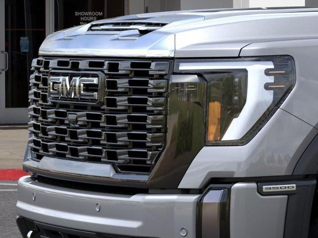 2026 GMC Sierra 3500 HD Denali Ultimate DRW