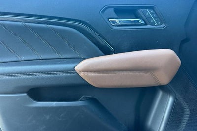 2023 GMC Canyon AT4