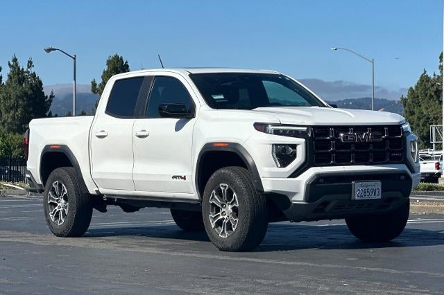 2023 GMC Canyon AT4
