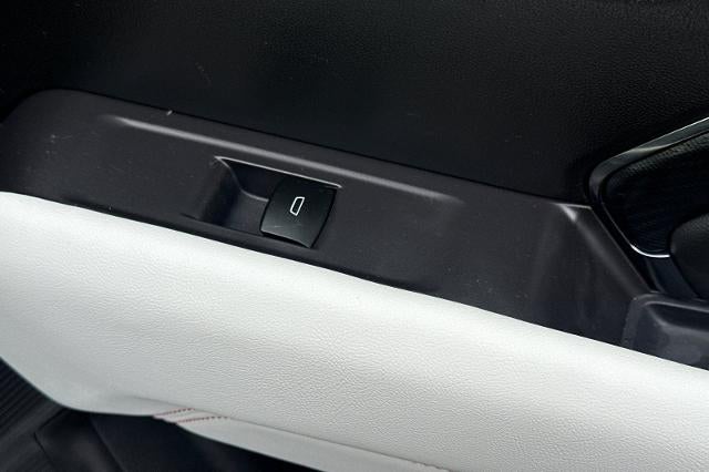 2023 GMC Canyon AT4X