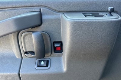 2025 GMC Savana Cargo 2500 Base