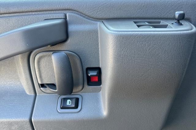 2025 GMC Savana Cargo 2500 Base
