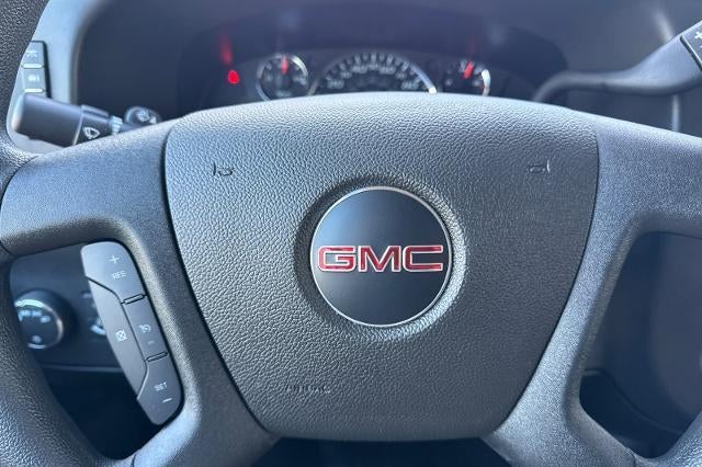 2025 GMC Savana Cargo 2500 Base