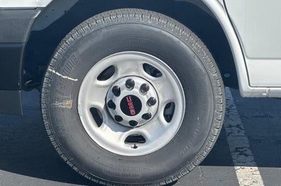 2025 GMC Savana Cargo 2500 Base