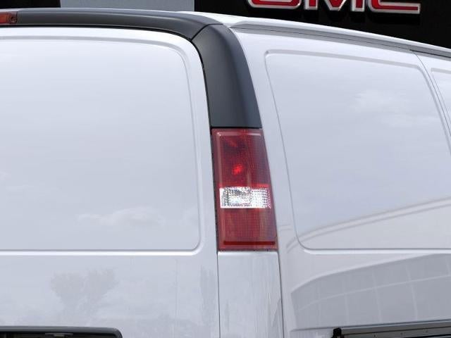 2025 GMC Savana Cargo 2500 Base