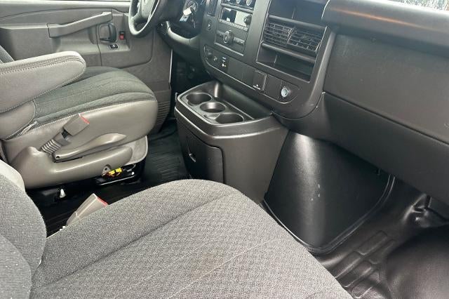 2024 GMC Savana Cargo 2500 Base