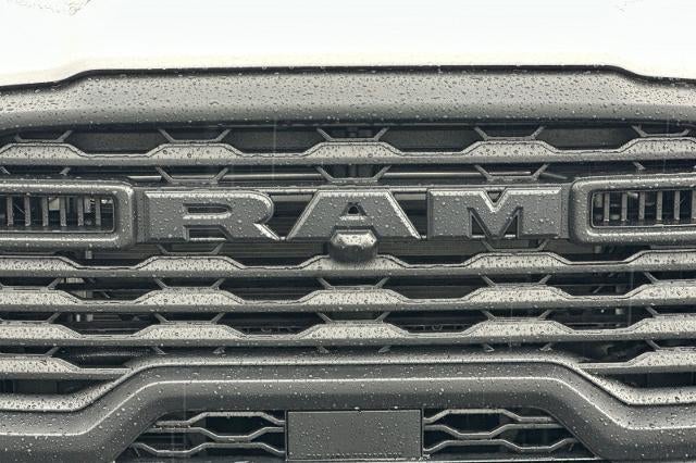 2026 RAM 2500 Tradesman Crew Cab 4x4 6'4" Box