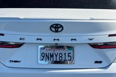 2025 Toyota Camry SE