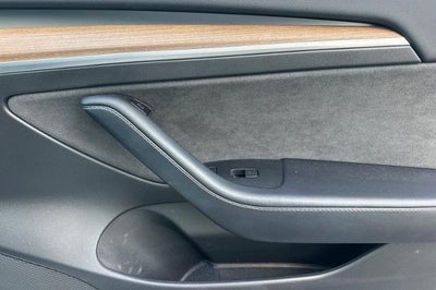 2022 Tesla Model 3 Performance Dual Motor All-Wheel Drive
