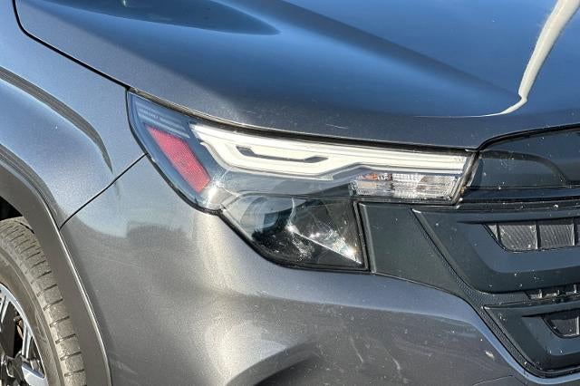 2025 Subaru Forester Base