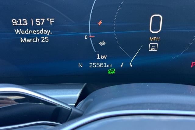 2024 Cadillac LYRIQ Luxury 1