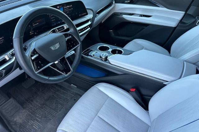2024 Cadillac LYRIQ Sport 1