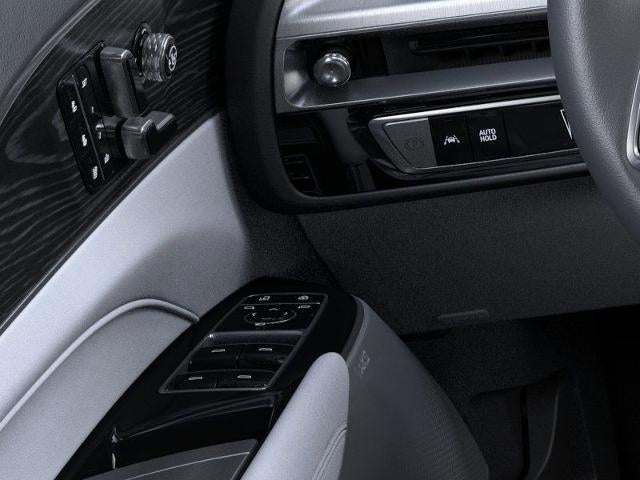 2026 Cadillac LYRIQ Signature Sport