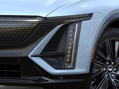 2025 Cadillac LYRIQ Sport 3