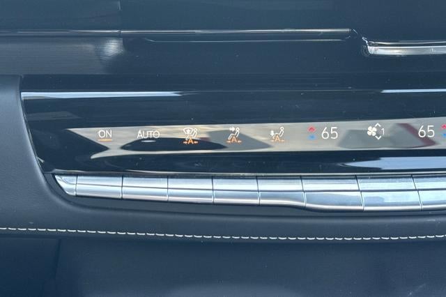 2024 Cadillac Escalade ESV Premium Luxury Platinum