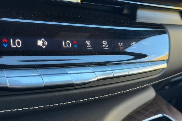 2024 Cadillac Escalade ESV Premium Luxury Platinum