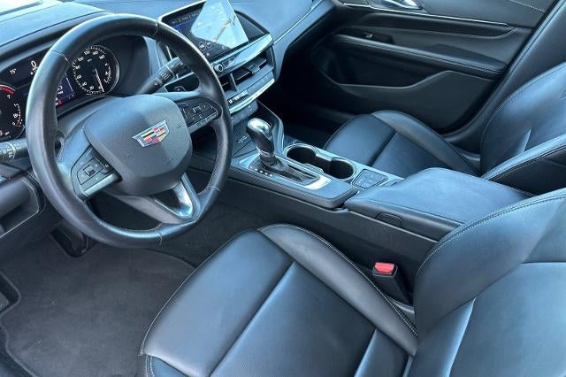 2023 Cadillac CT4 Luxury