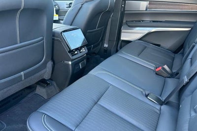 2027 Cadillac VISTIQ Luxury