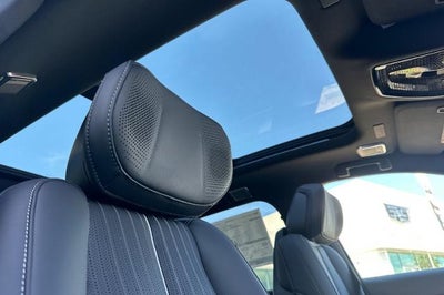 2027 Cadillac VISTIQ Luxury