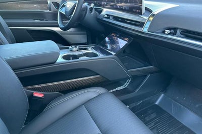 2027 Cadillac VISTIQ Luxury