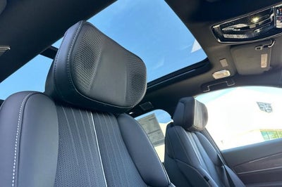 2027 Cadillac VISTIQ Luxury