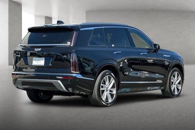 2027 Cadillac VISTIQ Luxury