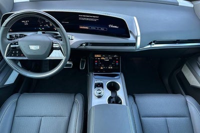 2027 Cadillac VISTIQ Sport