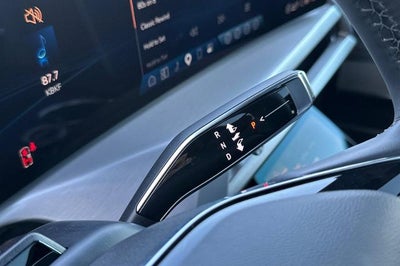 2027 Cadillac VISTIQ Sport