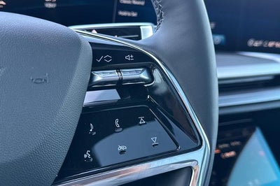 2027 Cadillac VISTIQ Sport