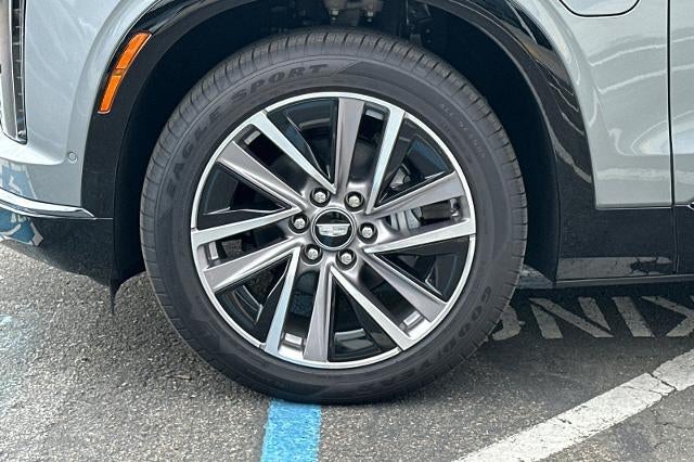 2026 Cadillac VISTIQ Sport